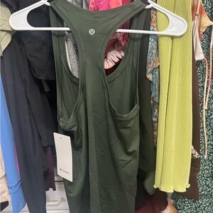 Lululemon Athletica Green Sleeveless Tank Top